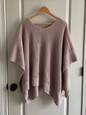 🆕 Loft Poncho Sweater